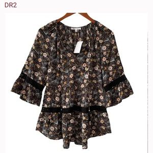 New DR2 V-Neck Floral Tunic Top